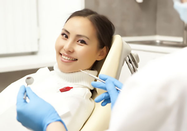 Cosmetic Dentistry Uses For Dental Veneers