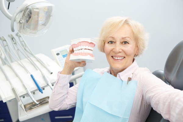 Do You Need To Take Dentures Out At Night?