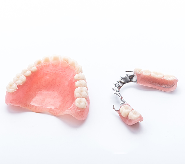 Bowie Partial Dentures for Back Teeth
